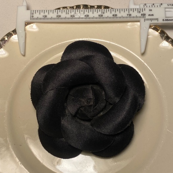 ๐ Vintage beautiful flower brooch. - Picture 5 of 6